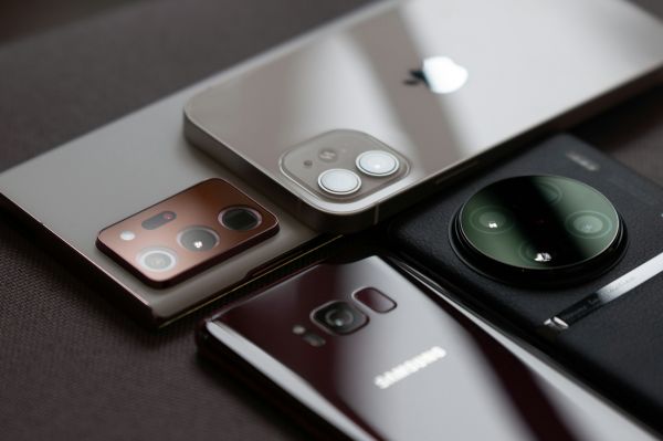 Les dernières tendances en matière de design de smartphone